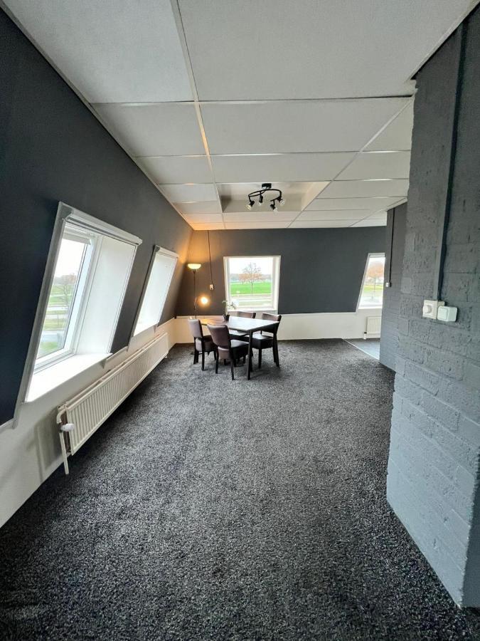 Hotel De Raket Rogat Kültér fotó